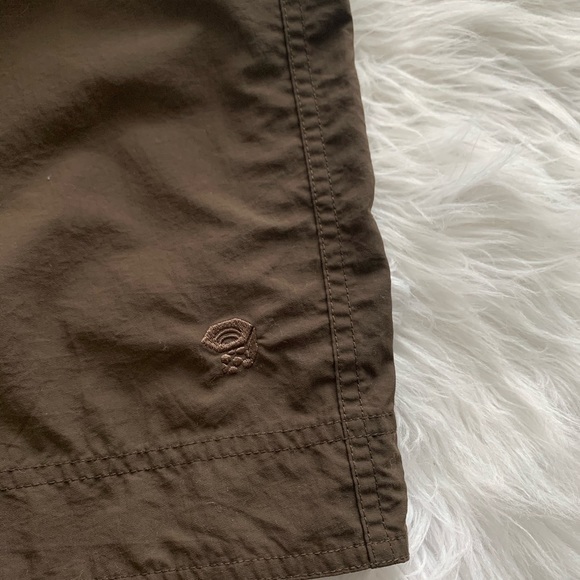 Brown mountain hardware hiking capris in s… - Picture 8 of 8